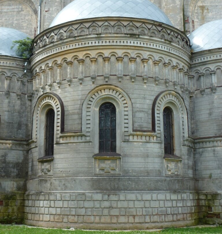 Uspeniya Presvyatoi Bogoroditsy Church-Sergeyevo必去景点