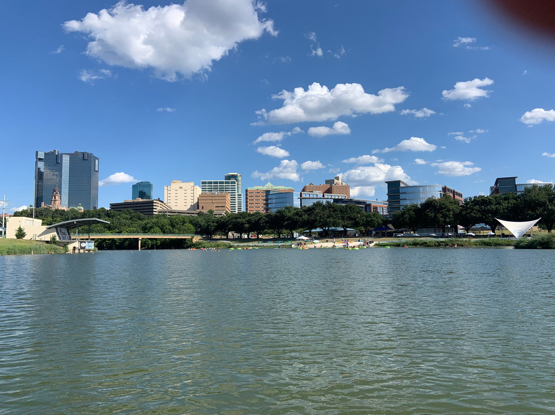 Backwoods Paddlesports at Panther Island Pavilion景点图片