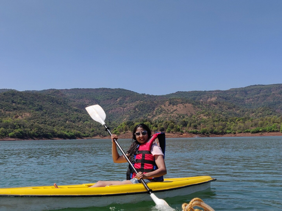 Hotel Shivneri Tapola主图