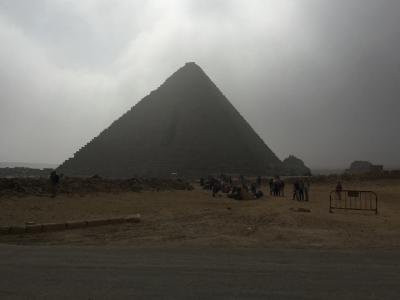 Panoramic view of the Pyramids景点图片