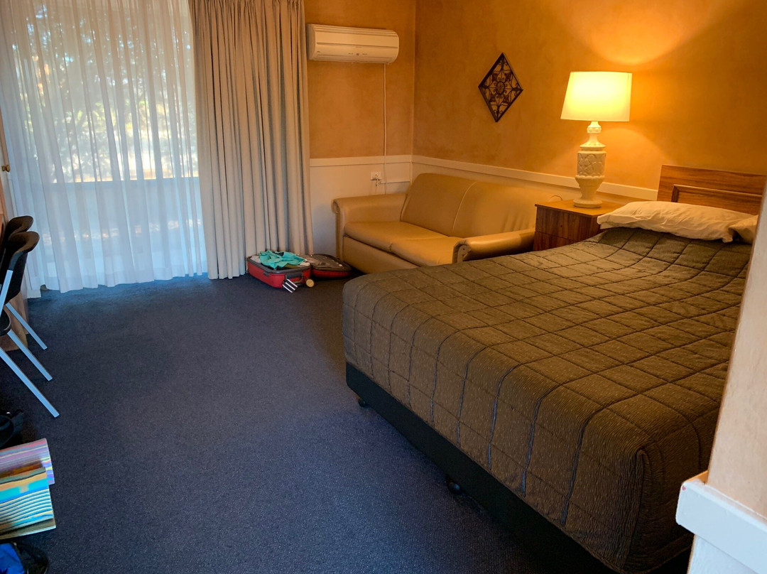 Outback Motor Inn主图