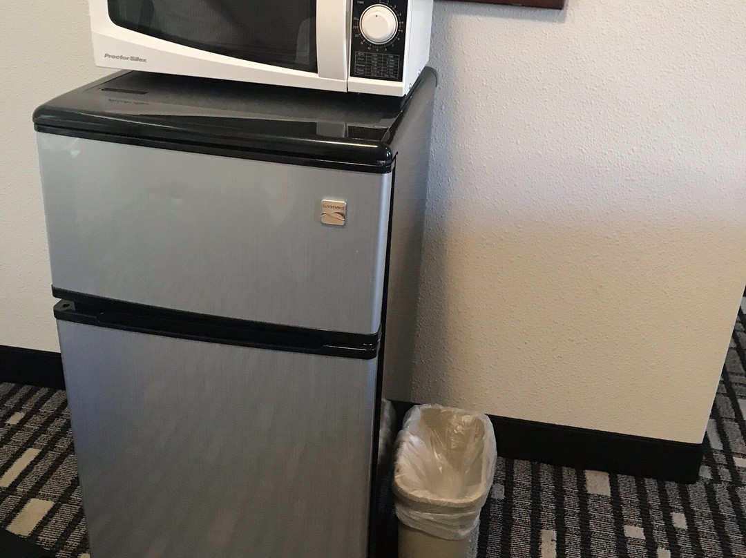 Ponderosa Motel主图