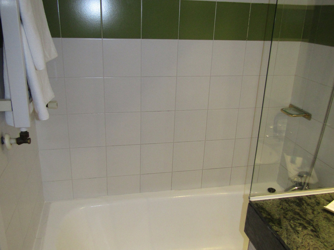 伊萨德酒店主图