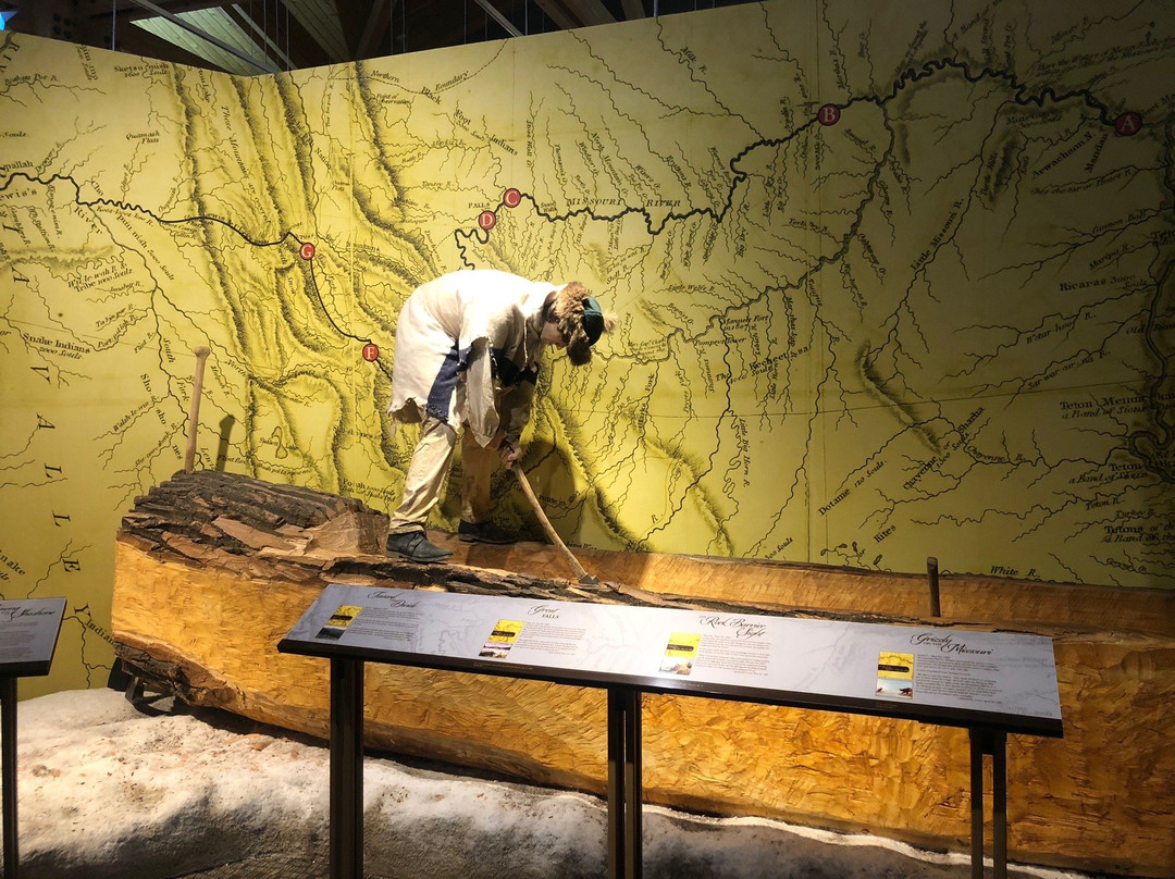 Lewis & Clark Interpretive Center (lcic)-Washburn必去景点