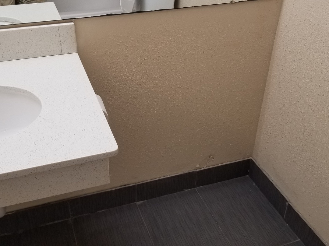 Red Roof Inn Marion, VA主图