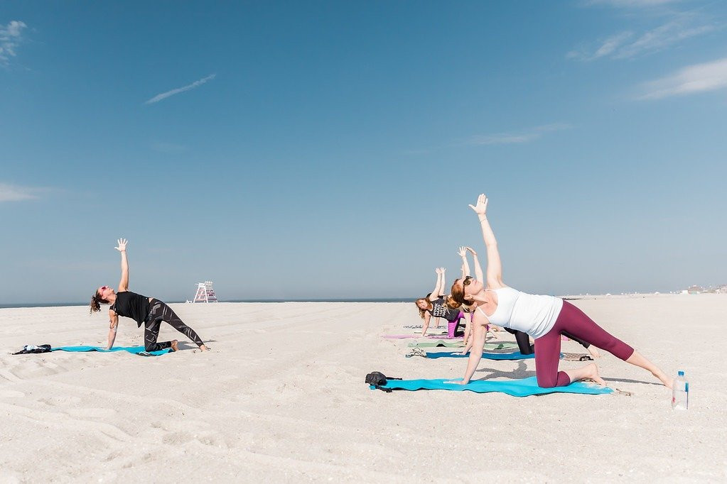 Cape May Beach Yoga景点图片
