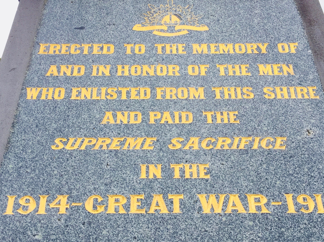 Traralgon War Memorial-特拉拉尔根必去景点