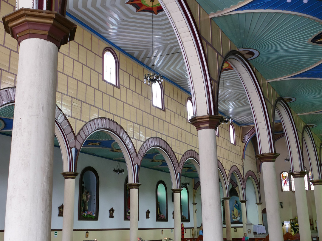 Iglesia Maria Inmaculada-Filandia必去景点