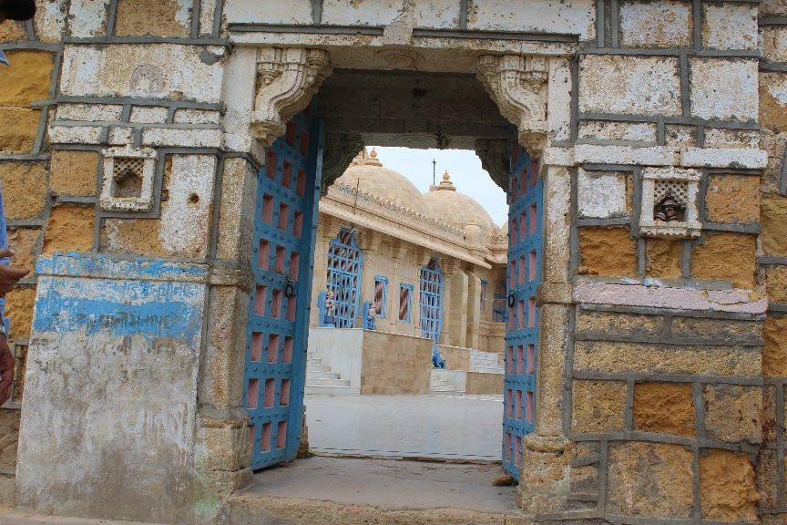 Narayan Sarovar Sanctuary景点图片