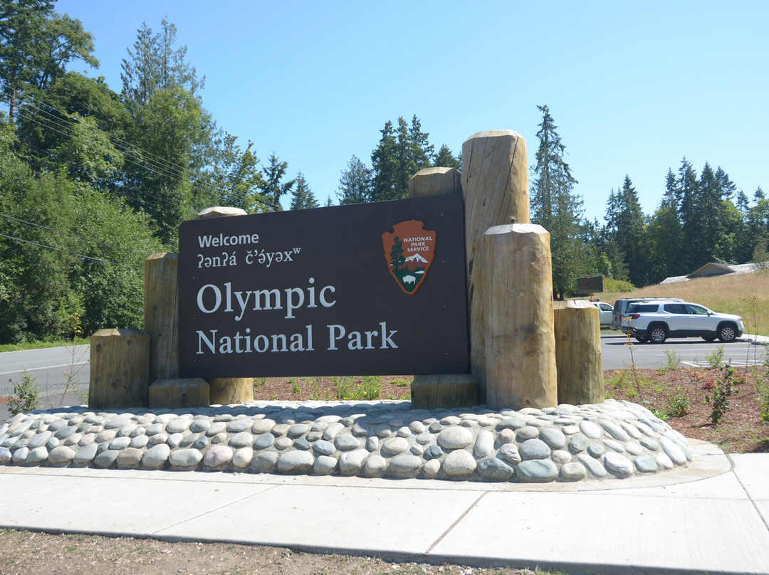 Olympic National Park Visitor Center景点图片