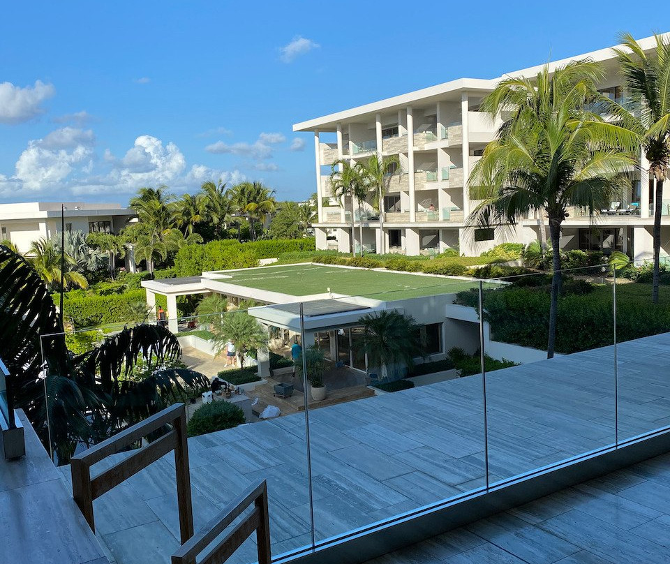 安圭拉总督酒店主图