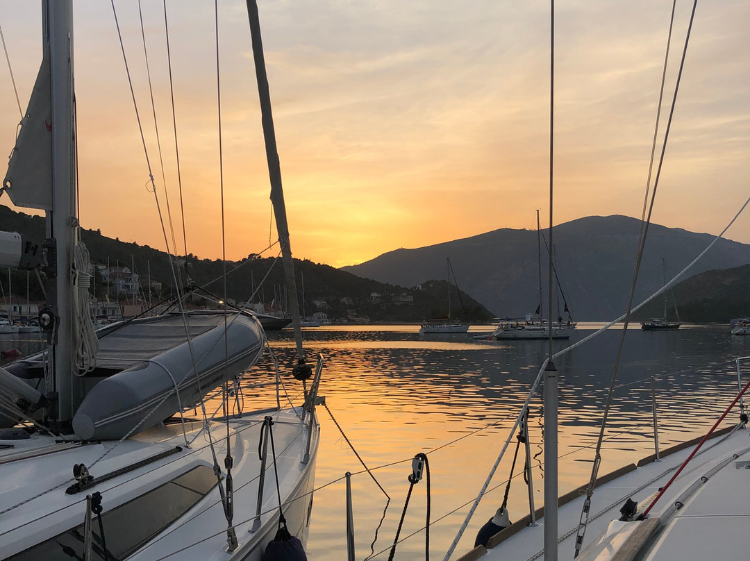 Hotel Meganissi主图