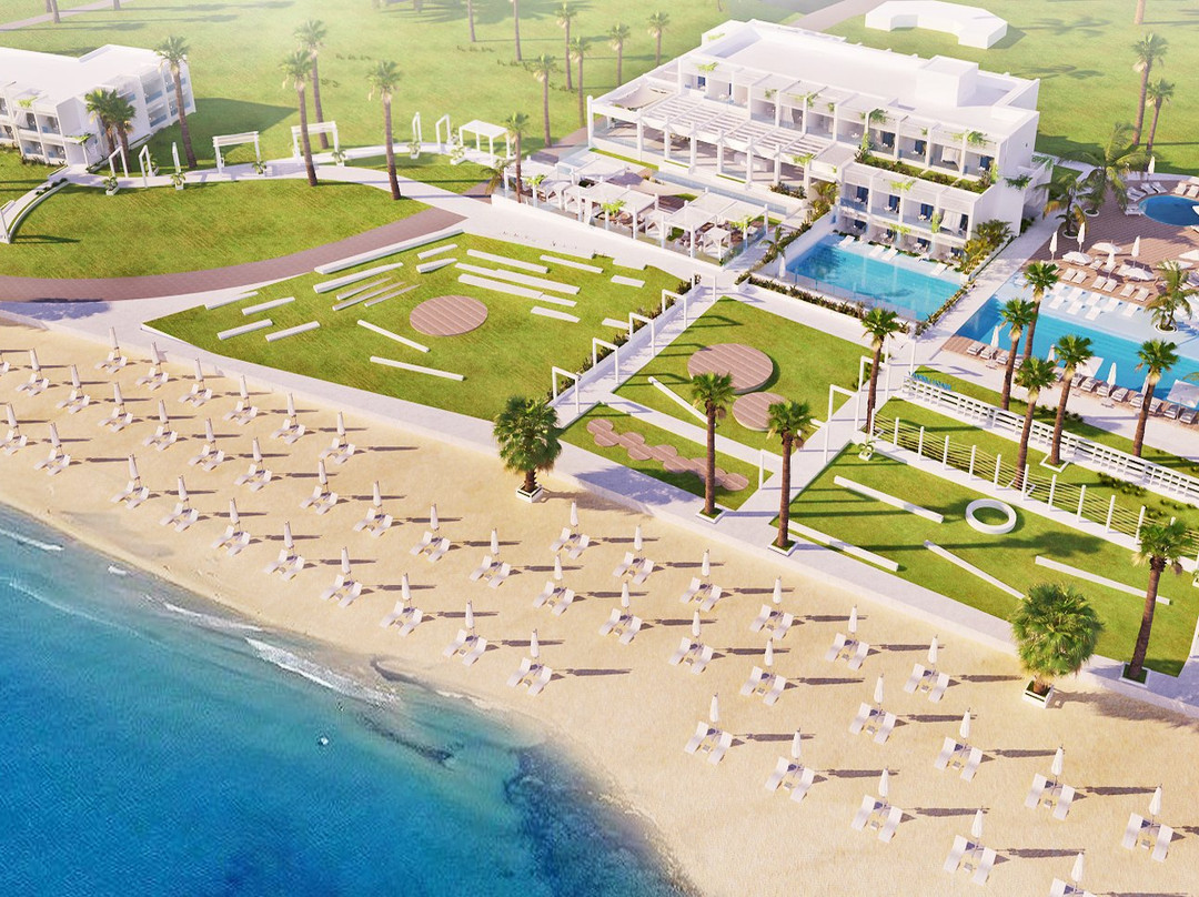 卡马利海滩酒店主图