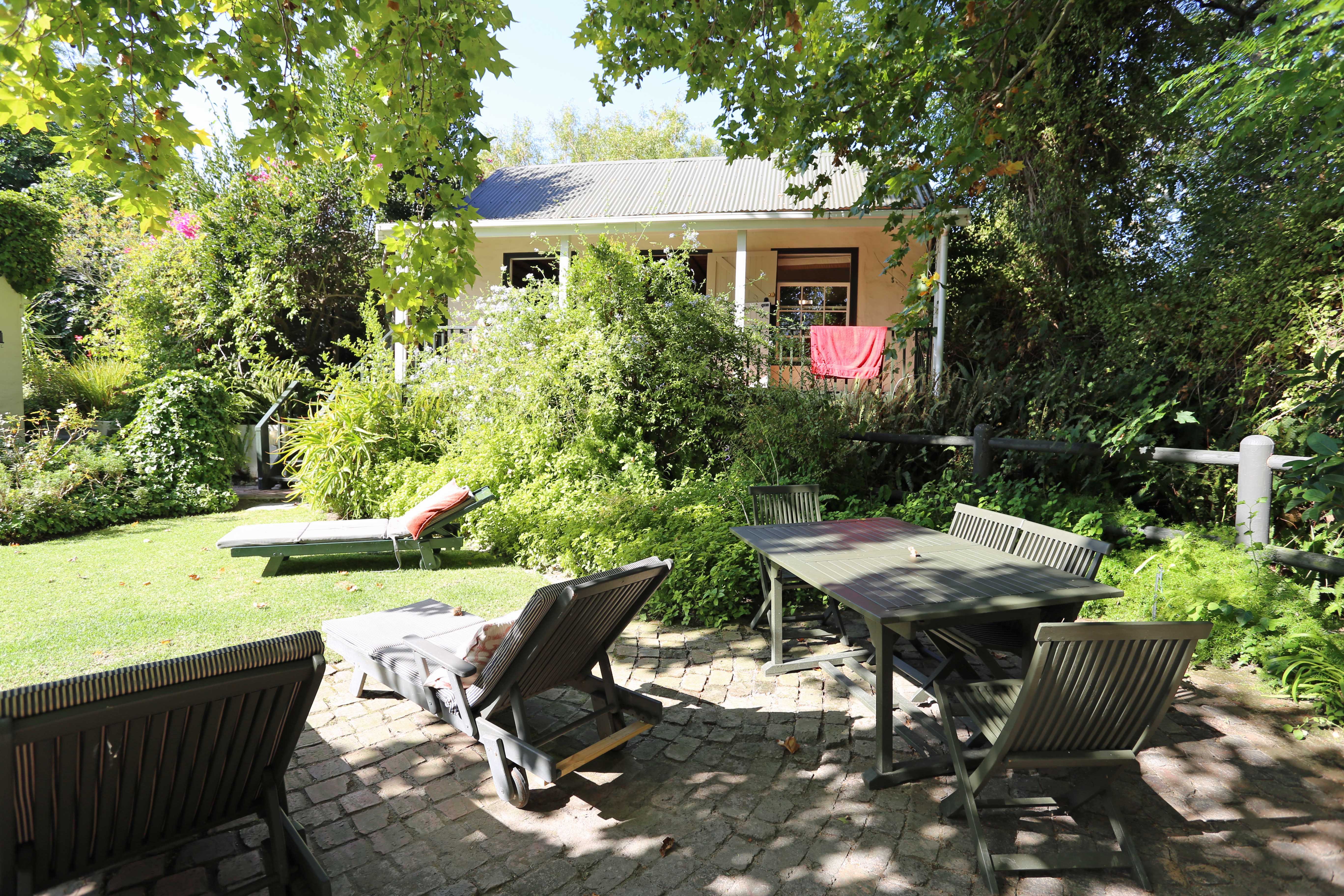 Constantia Stables-浴室