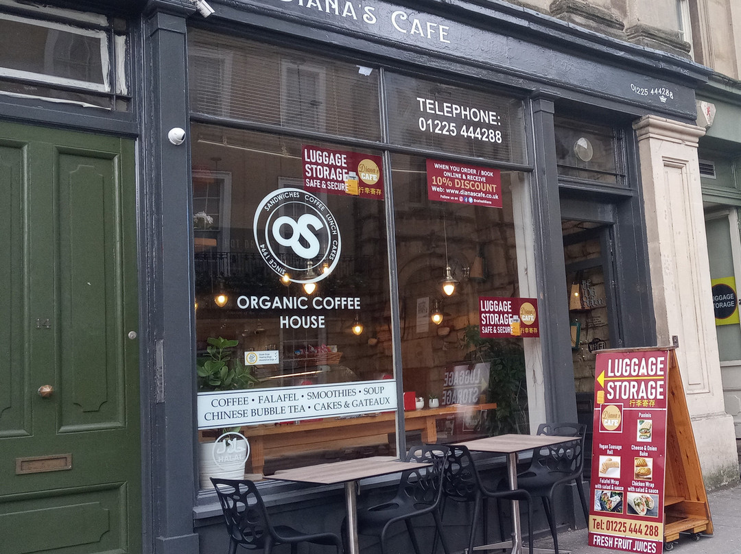 Diana's Café