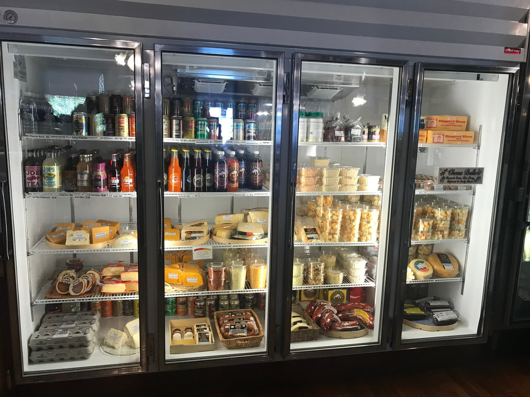 Cheese 'n' More-Gap Mills必去景点