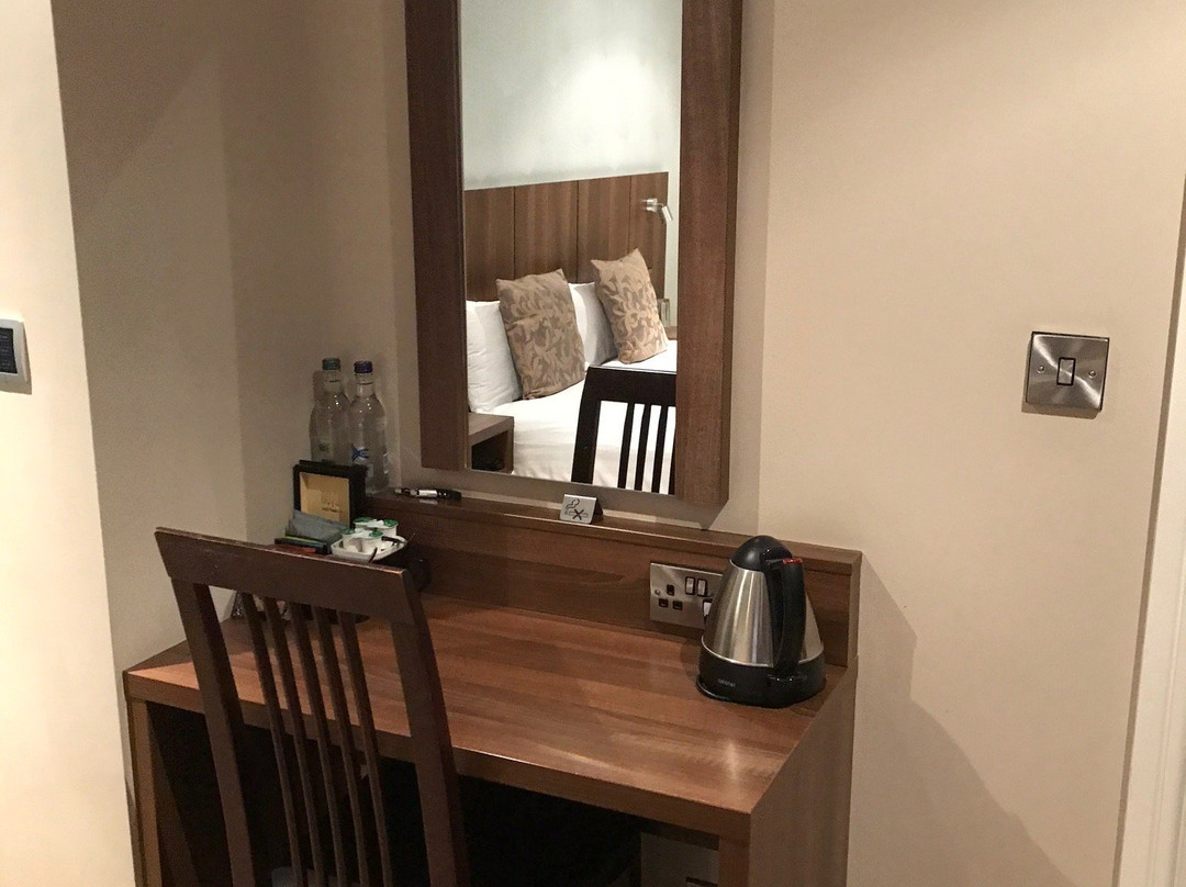 The Buxted Inn | Dining & Rooms主图