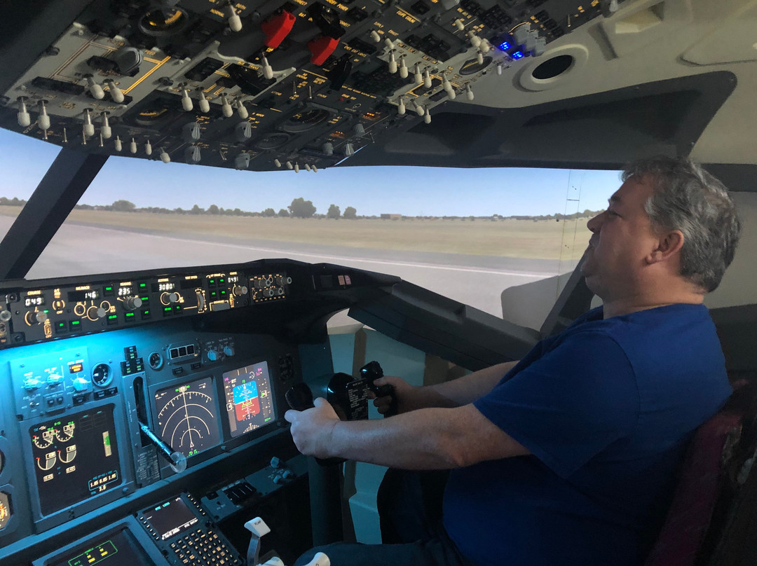 Leading Edge Flight Training景点图片