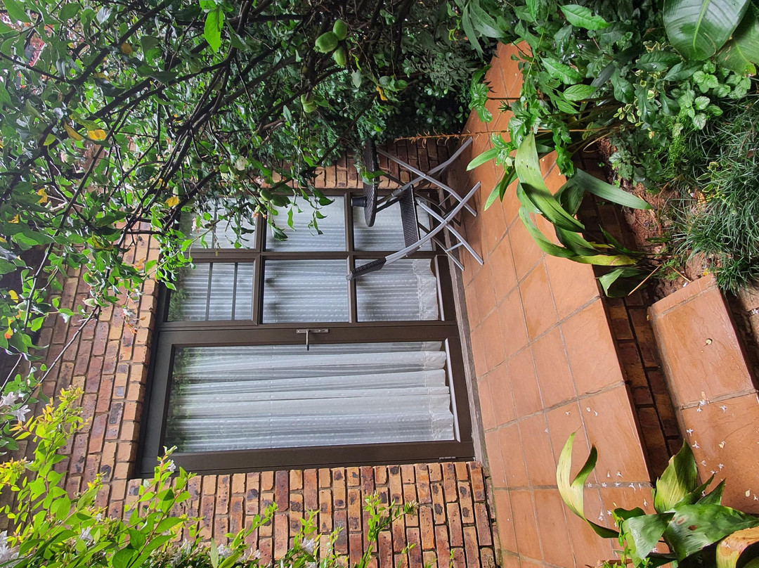 Aero Lodge Guest House主图