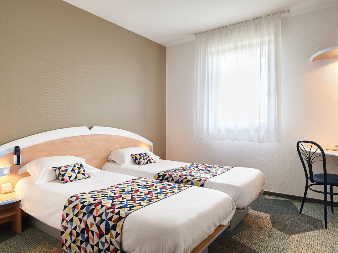 Hôtel Atena Bordeaux Créon主图