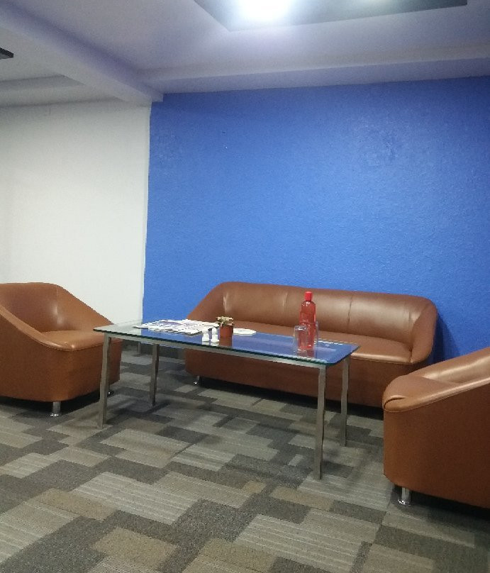 OYO 9064 Hotel Royal Park主图