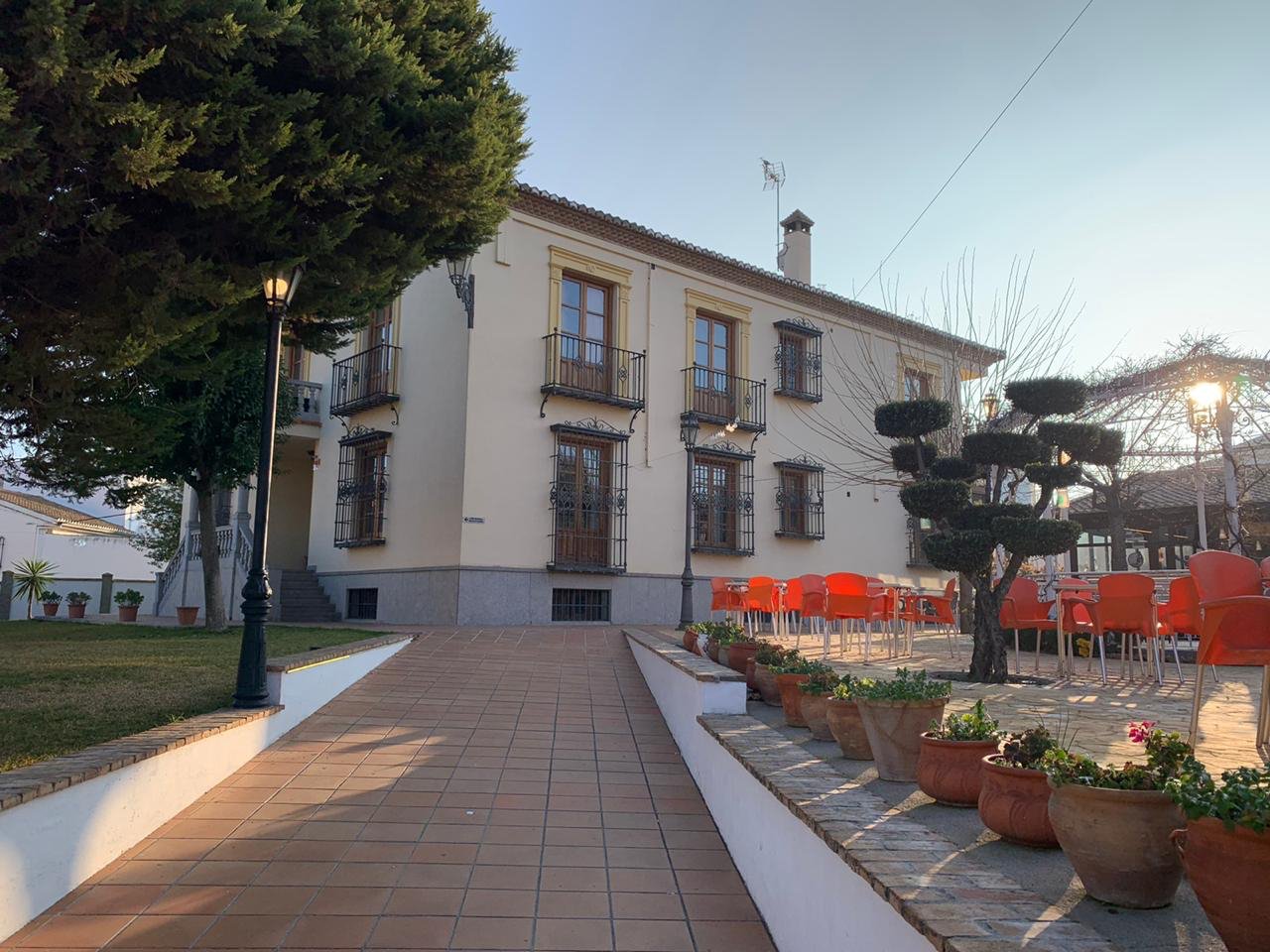 Hotel La Zubia-家庭/游戏区