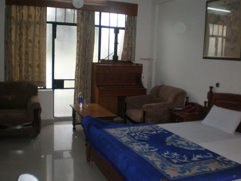 Hotel Meera Inn Deluxe主图