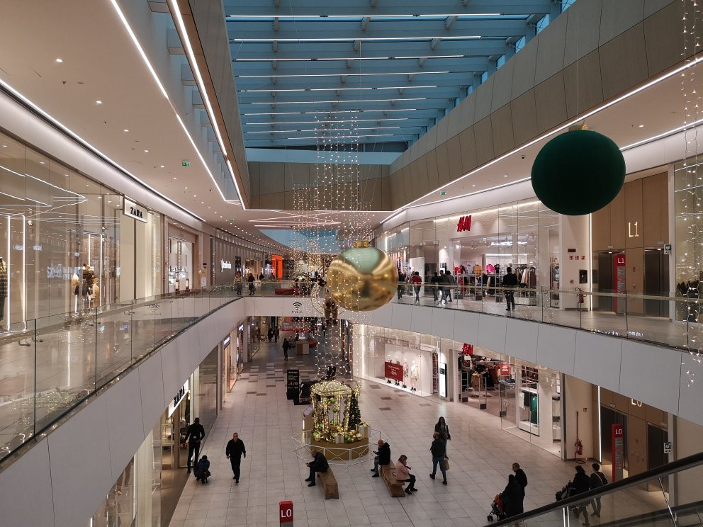 ELNÒS Shopping景点图片