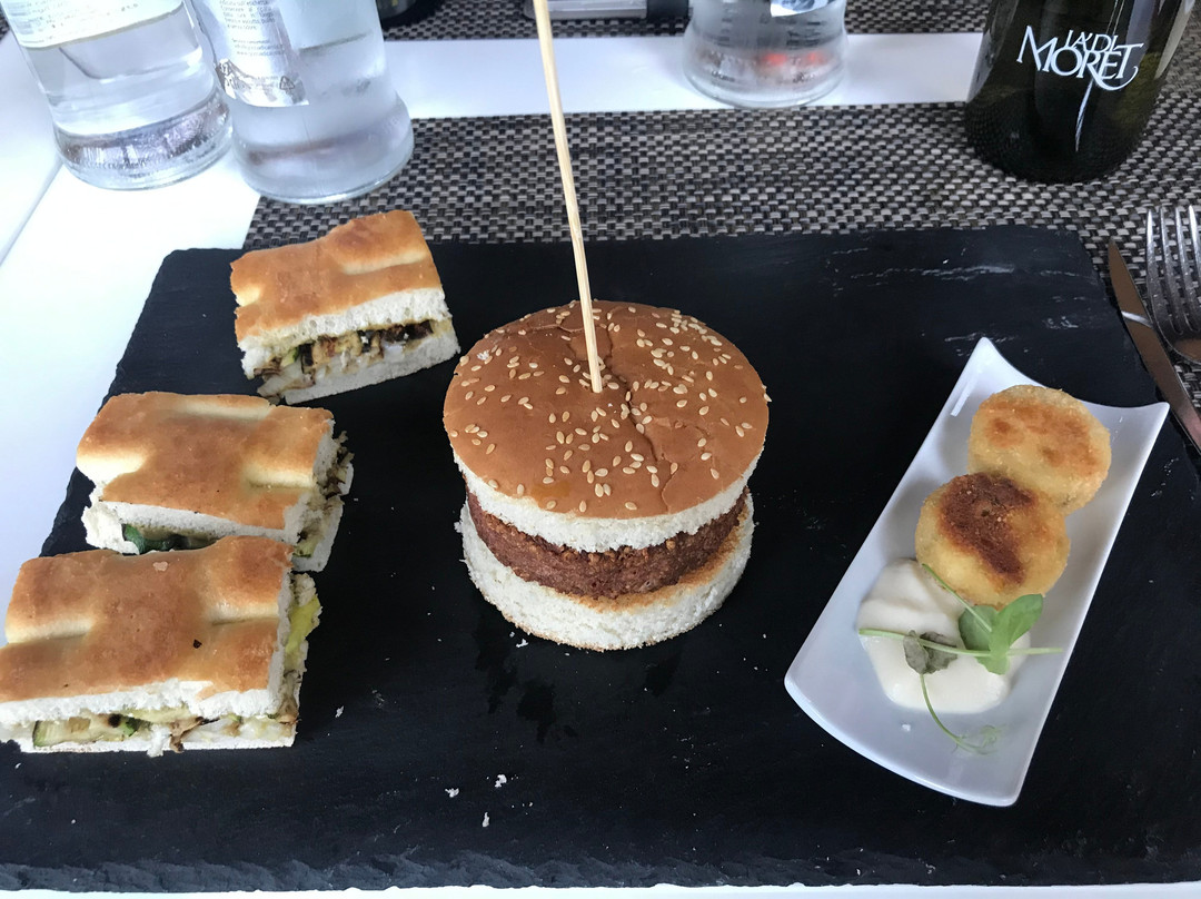贝斯特韦斯特拉迪莫雷特酒店主图