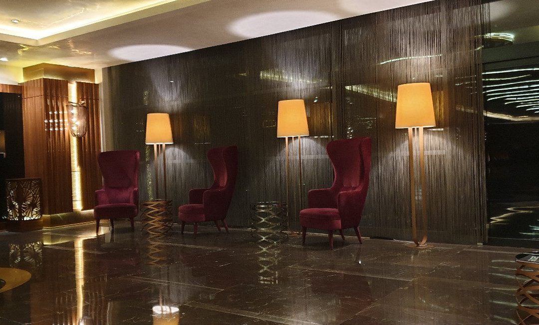 Gold Majesty Hotel主图