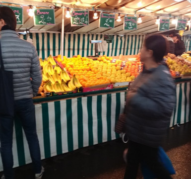 格勒奈尔大街-巴黎必去景点