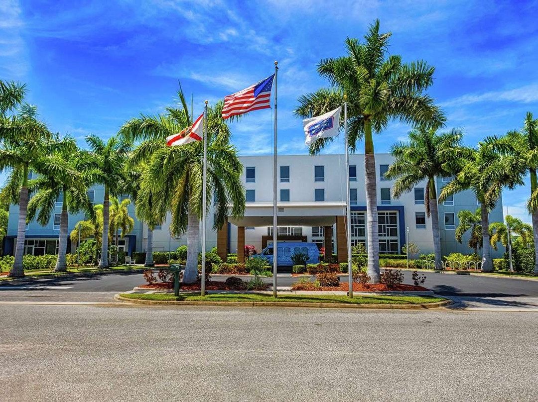 Hampton Inn & Suites Sarasota/Bradenton-Airport主图