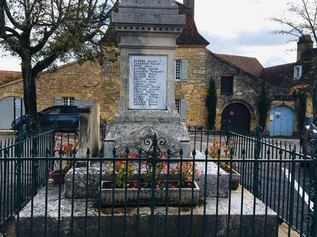 War Memorial Domme景点图片