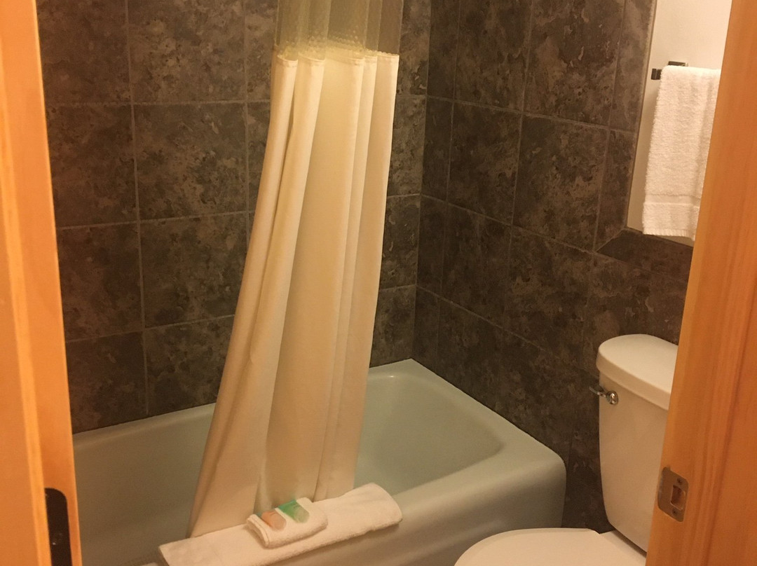 AmeriVu Inn & Suites主图