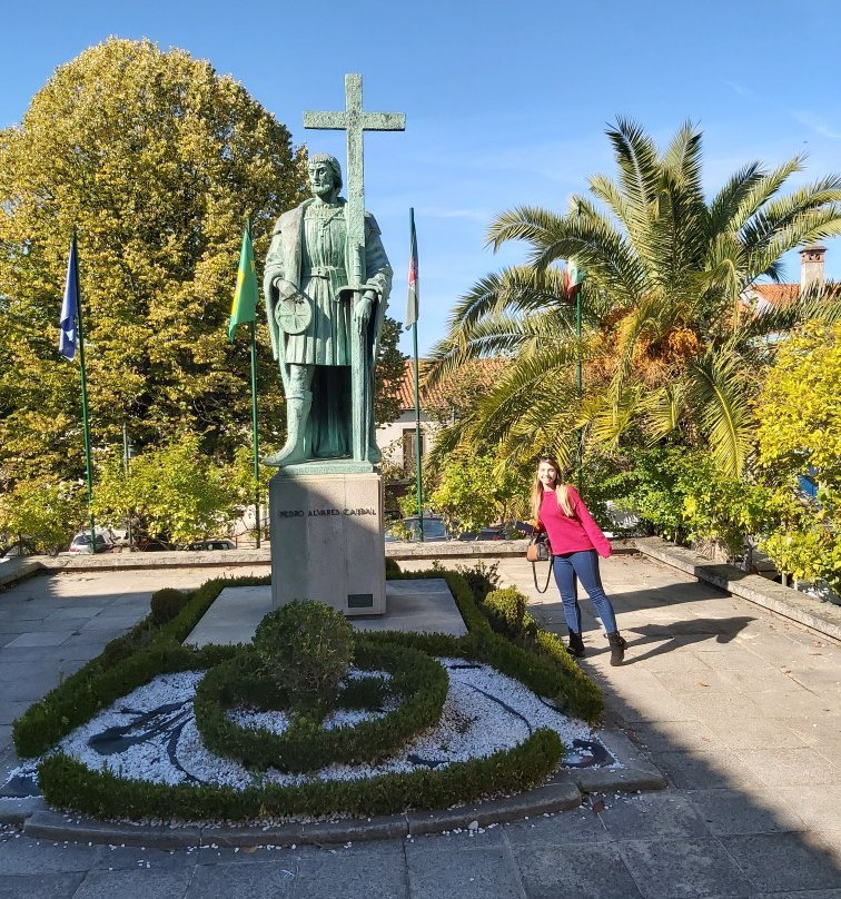 Estatua Pedro Alvares Cabral景点图片