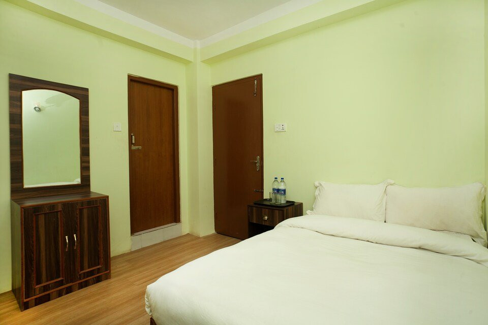 Spot on 464 Hotel Pahuna Ghar主图