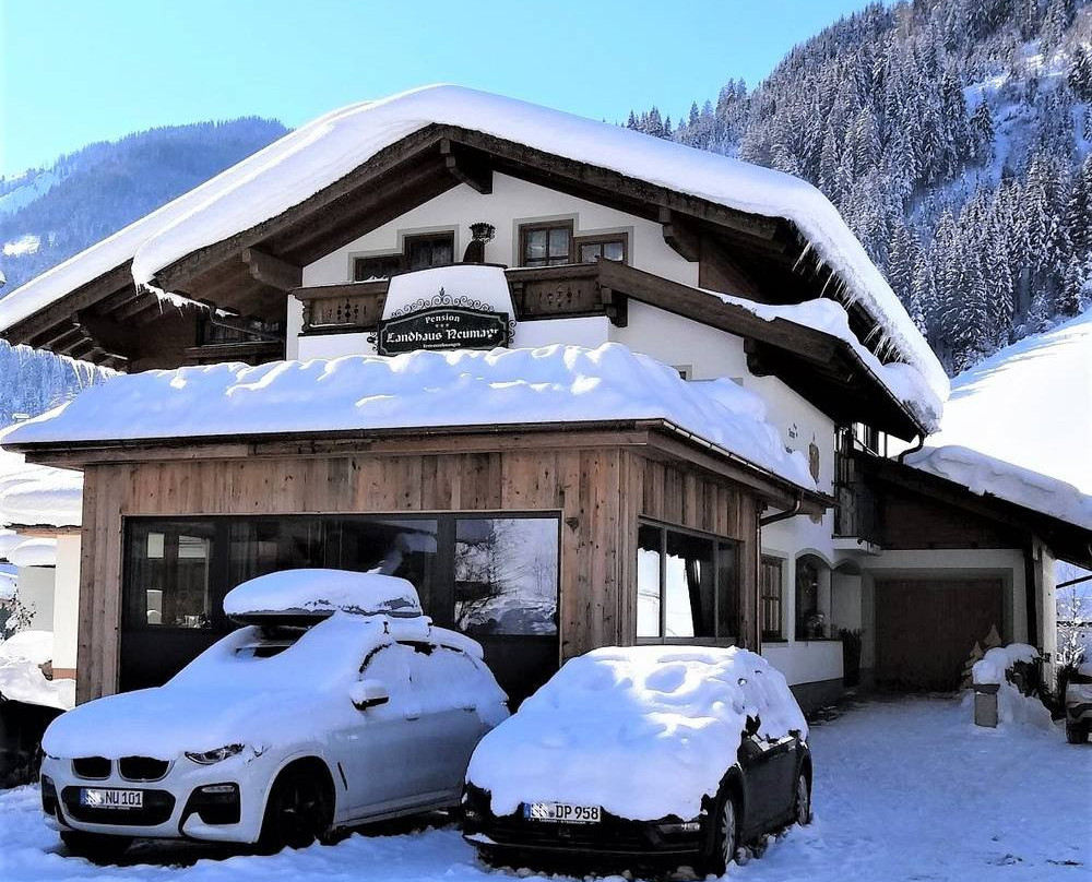 Huttschlag酒店住宿-Landhaus Neumayr