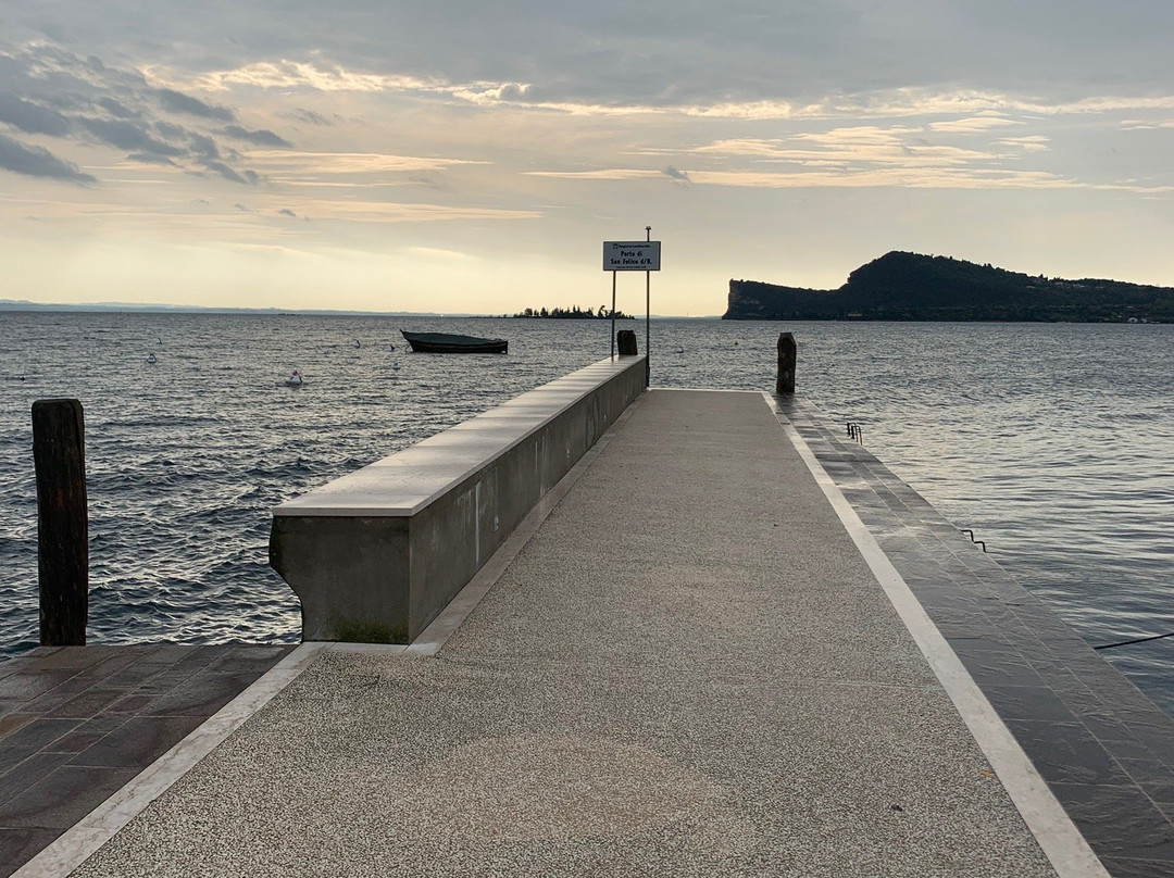 Spiaggia Porto San Felice景点图片