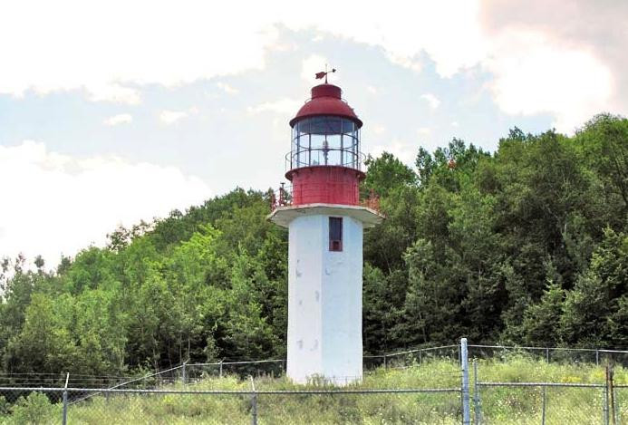 Cape Croker Lighthouse景点图片