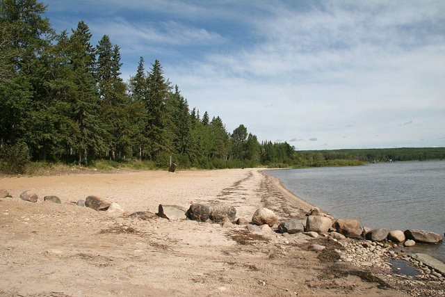 High Prairie旅游景点-Hilliard's Bay Provincial Park