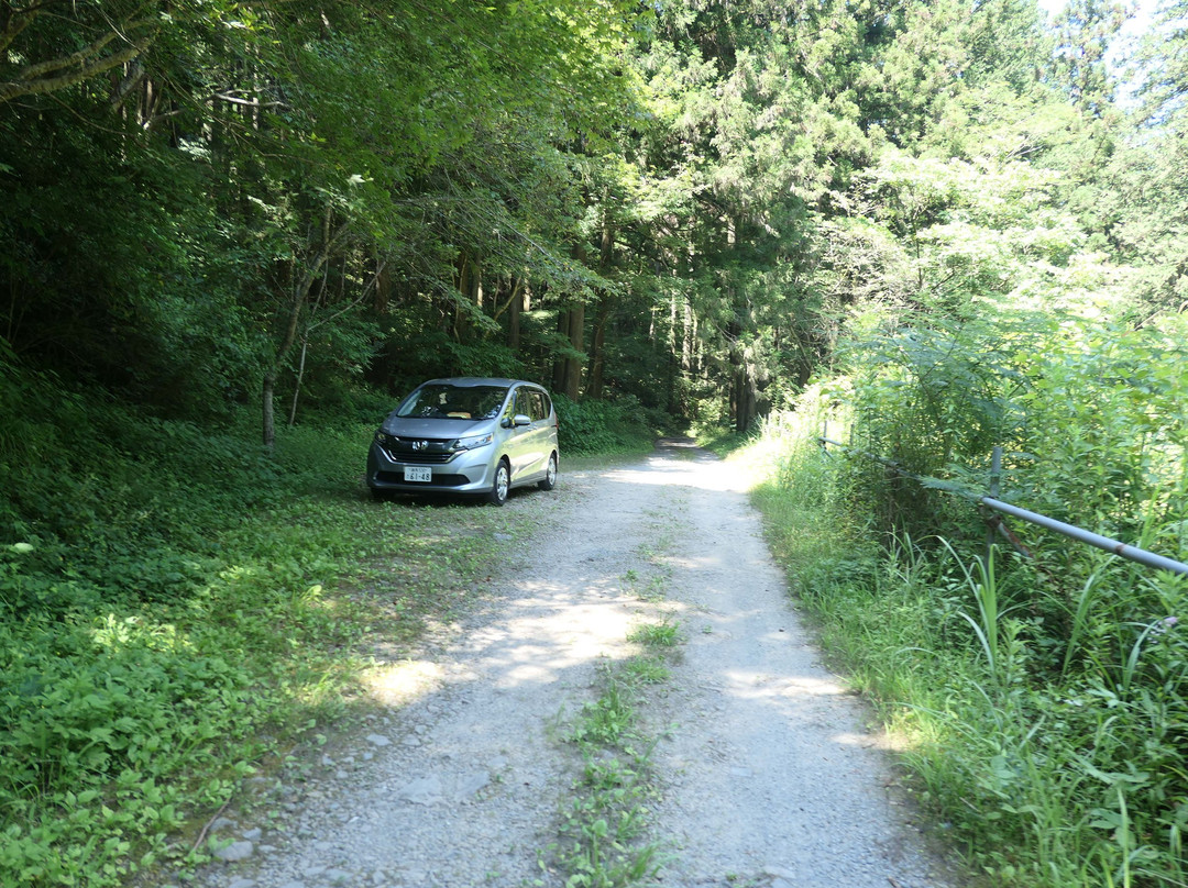 Shiraiwa Falls-日之出町必去景点