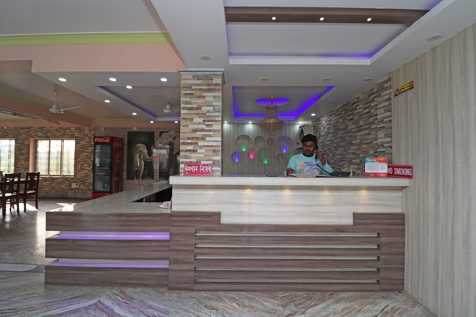 30341尼拉查尔酒店主图