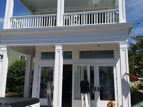 A Cool Breeze-Harbor Springs必去景点