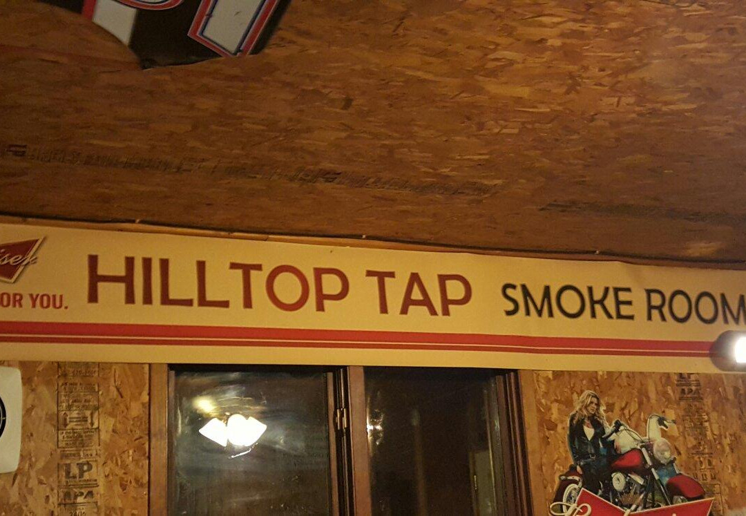 Conesville旅游景点-Mike's Hilltop Tap