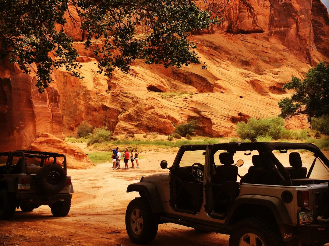 Beauty Way Jeep Tours-Chinle必去景点