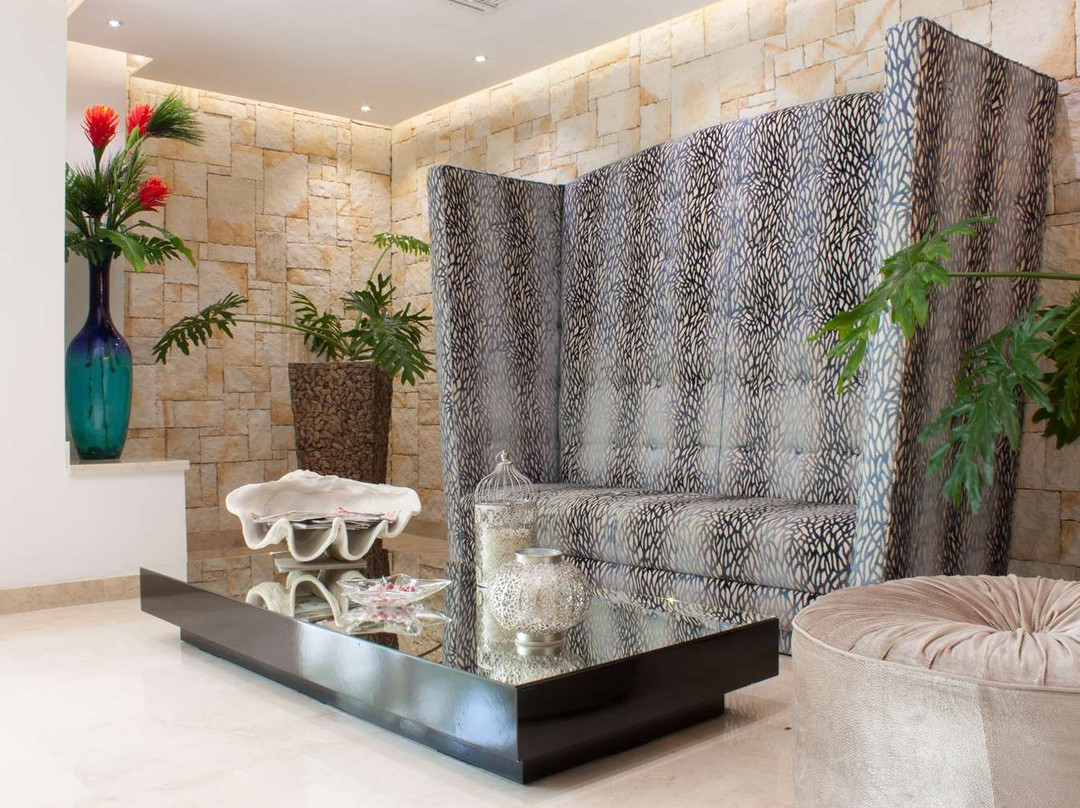 Hotel Washington Plaza主图