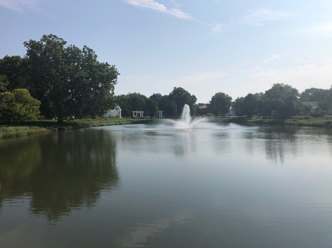 Lakeside Park & Rose Garden-韦恩堡必去景点