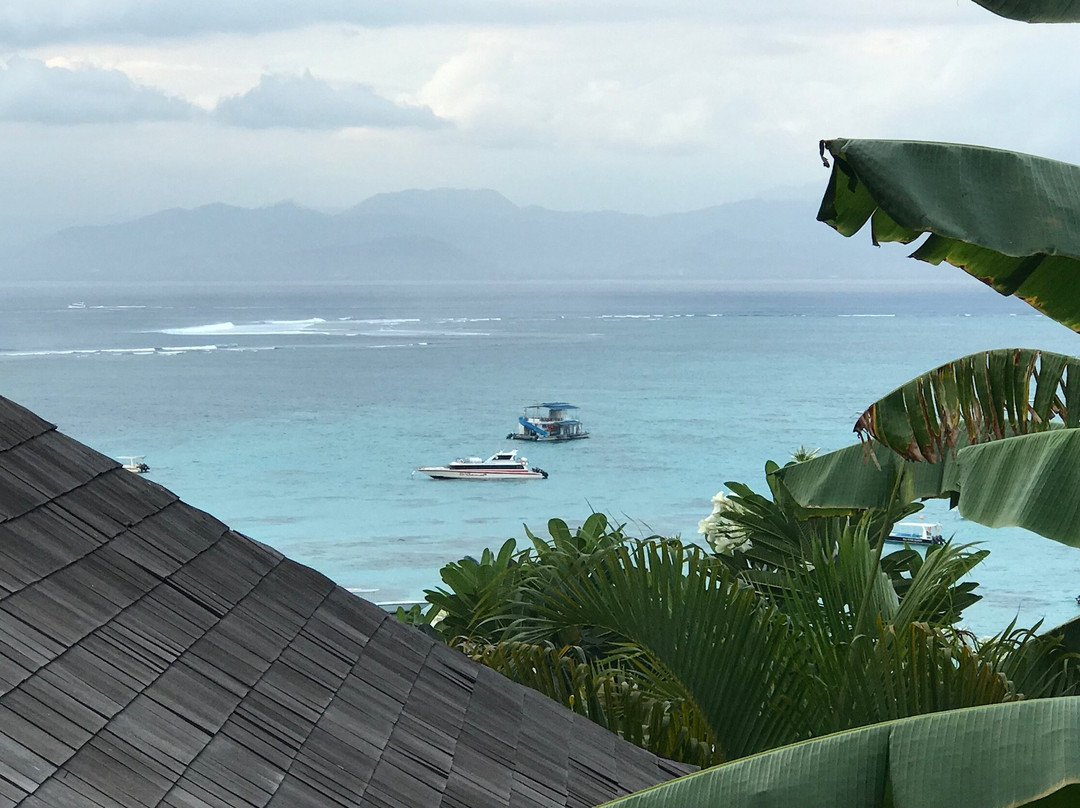 巴都卡朗蓝梦温泉假日酒店主图