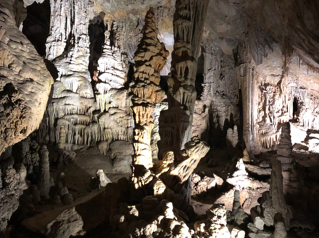 Lewis and Clark Caverns State Park景点图片