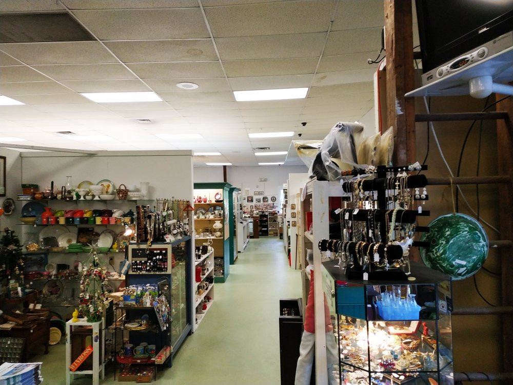 Crossroads Antique Mall-好时镇必去景点